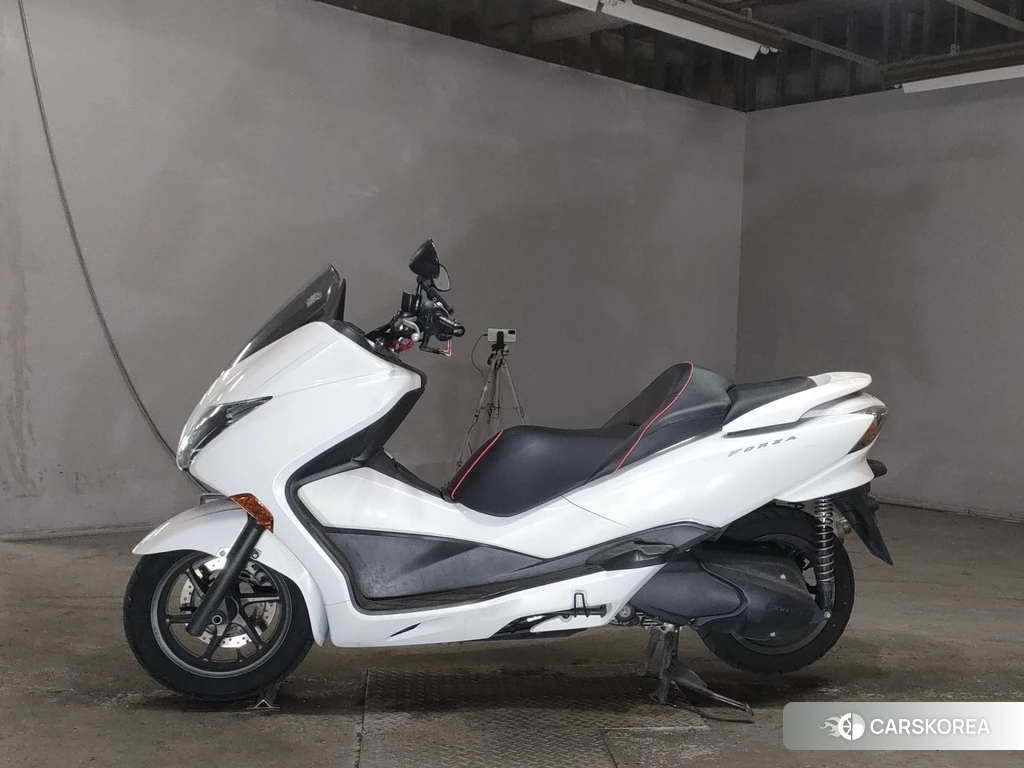 Проданный Honda FORZA Z 2012 из Японии, фото 2