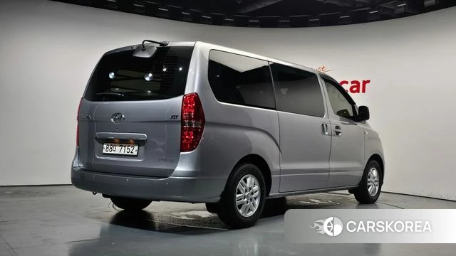 Hyundai The New Grand Starex id 4727097 из Кореи 12
