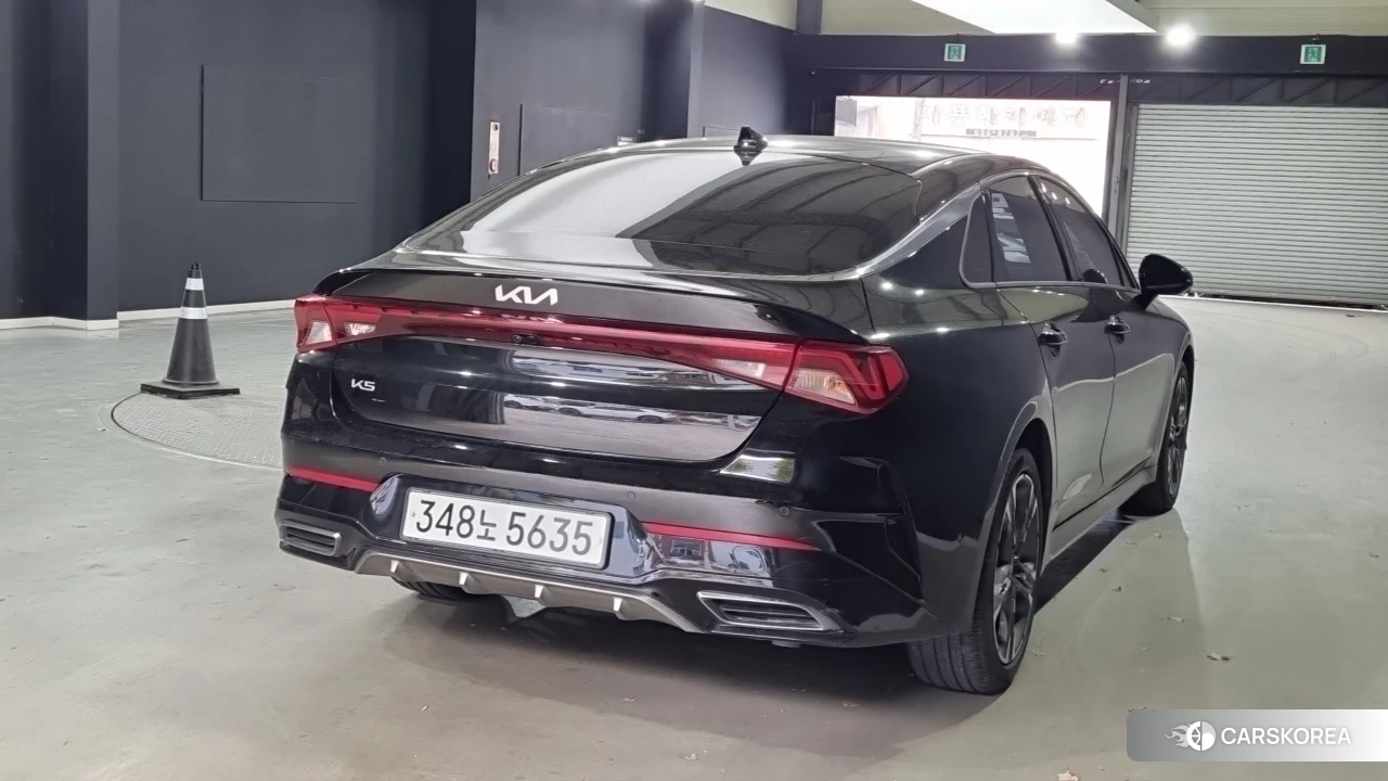Kia K5 3rd generation 2023 Черный из Кореи, фото 2