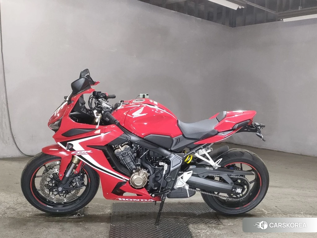 Проданный Honda CBR650R 2020 из Японии