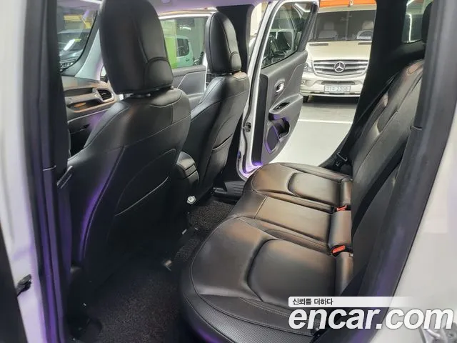 Jeep Renegade id 2666341 из Кореи 12