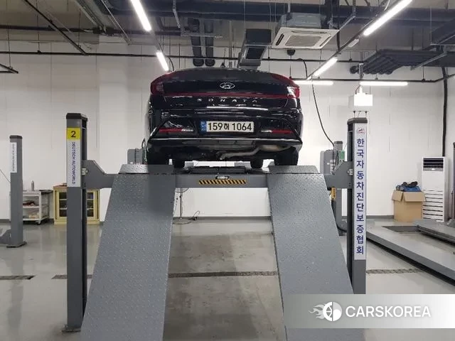 Hyundai Sonata (DN8) 2021 Черный из Кореи, фото 2