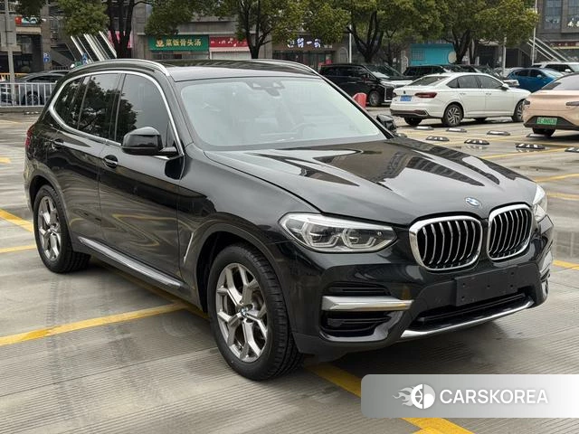 BMW X3 2019 Черный из Китая, фото 2