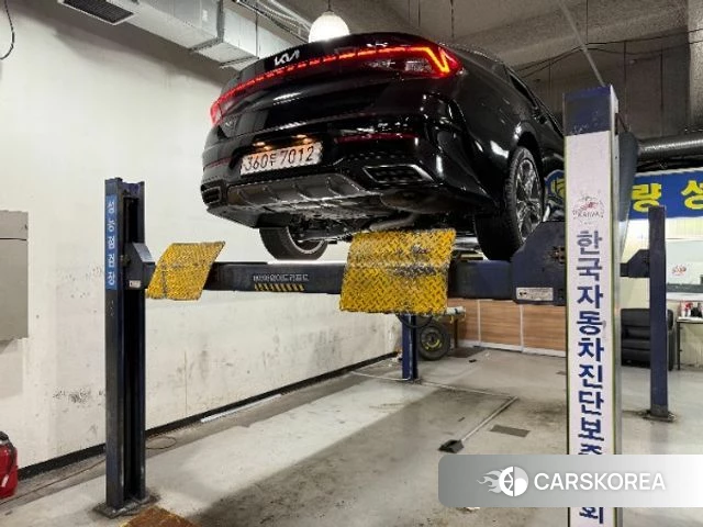 Kia K5 3rd generation 2021 Черный из Кореи, фото 2