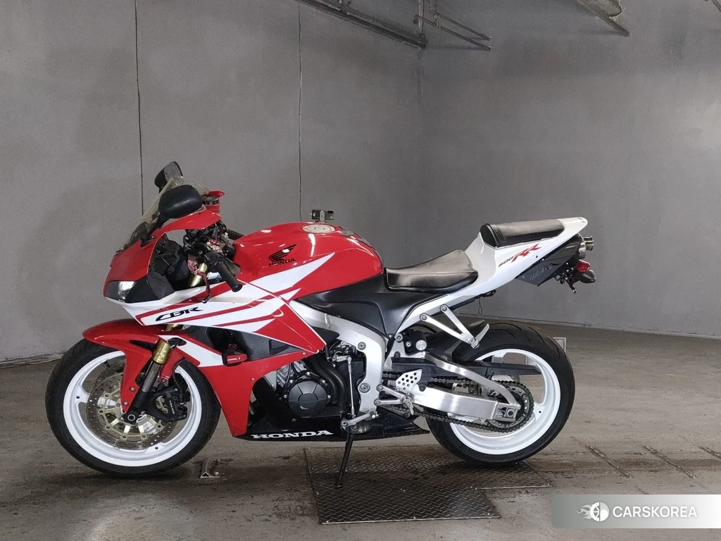 Проданный Honda CBR600RR 2012 из Японии, фото 2