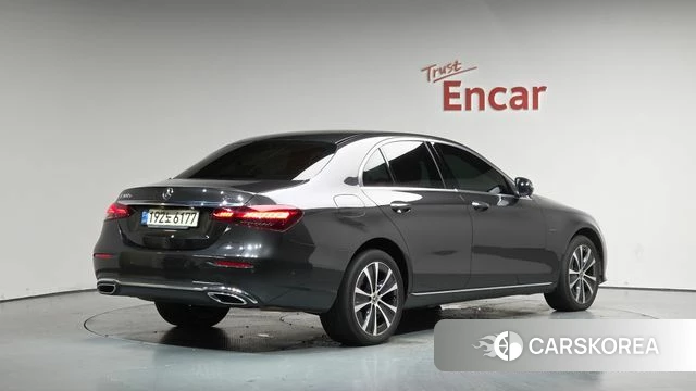 Mercedes-Benz E-Class W213 id 4619559 из Кореи 12