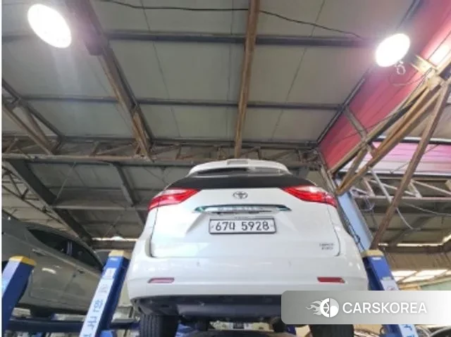 Toyota Sienna 2018 Белый из Кореи, фото 2