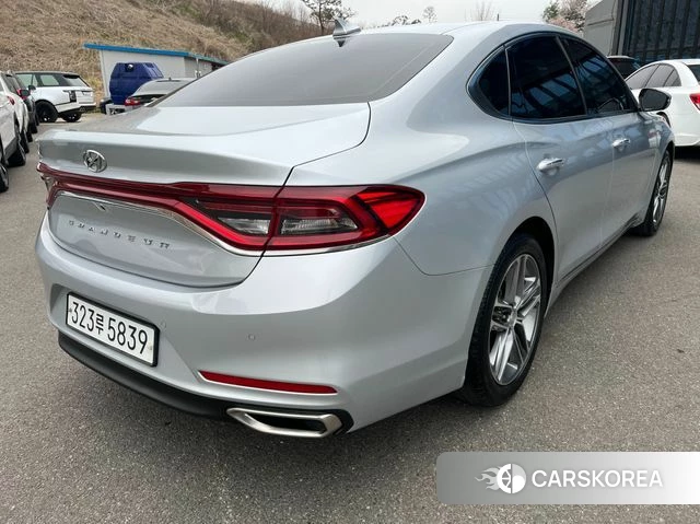 Hyundai Grandeur IG id 3911557 из Кореи 11
