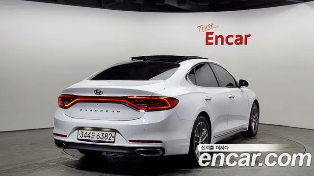 Hyundai Grandeur IG id 2398009 из Кореи 12