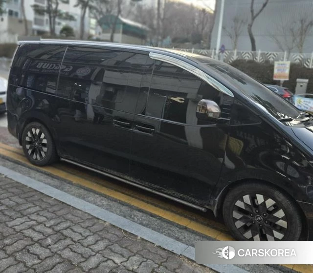 Hyundai Staria 2021 Черный из Кореи, фото 2