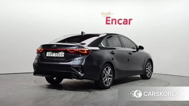 Kia Come New K3 id 3526229 из Кореи 12