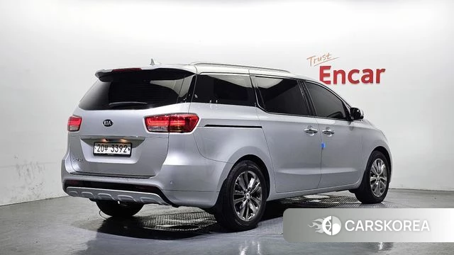 Kia All New Carnival id 4596485 из Кореи 12