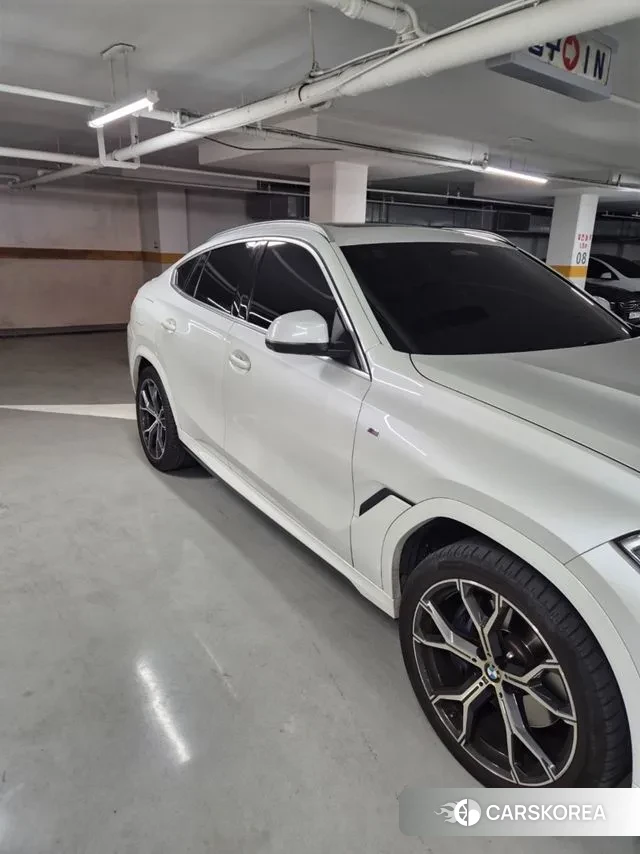 BMW X6 (G06) 2022 Белый из Кореи, фото 2