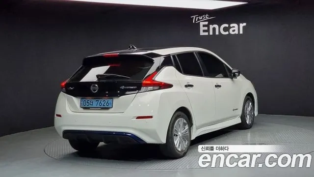 Nissan Leaf (ZE1) id 2917413 из Кореи 12