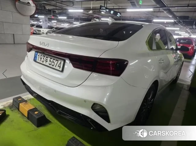 Kia The New K3 2nd generation 2022 Белый из Кореи, фото 2