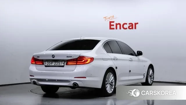 BMW 5 Series (G30) id 2966452 из Кореи 12