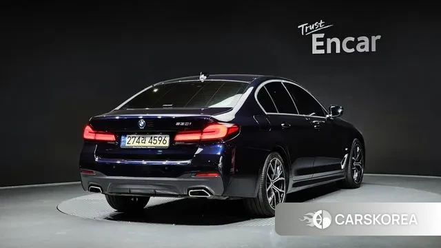 BMW 5 Series (G30) id 3437927 из Кореи 12