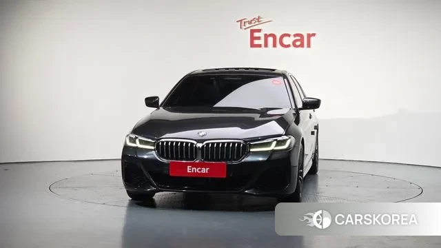 BMW 5 Series (G30) id 3443199 из Кореи 12