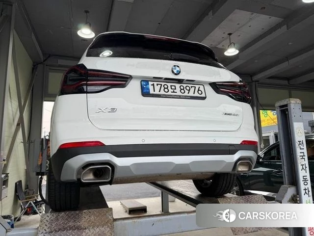 BMW X3 (G01) 2022 Белый из Кореи, фото 2