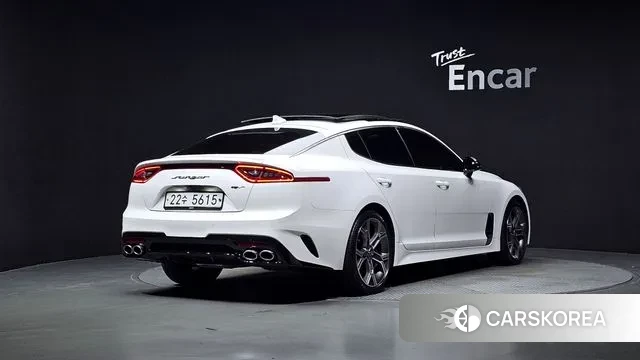 Kia Stinger id 3139706 из Кореи 12