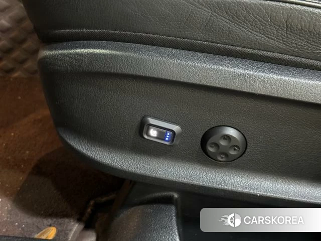 Mercedes-Benz GLB AMG id 4353747 из Китая 12