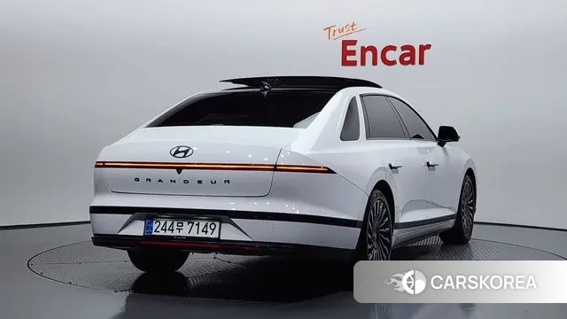 Hyundai Grandeur Hybrid (GN7) id 3420134 из Кореи 12