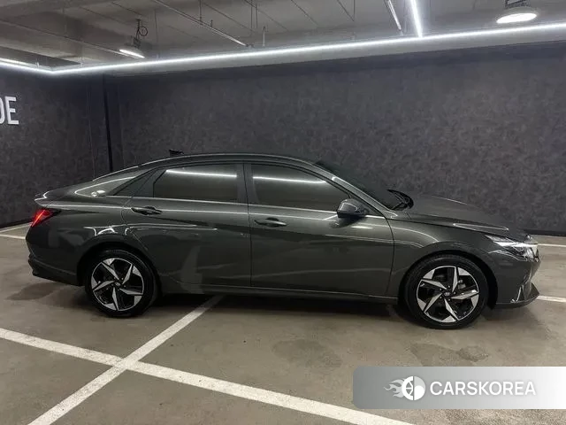 Hyundai Avante (CN7) id 3373539 из Кореи 8