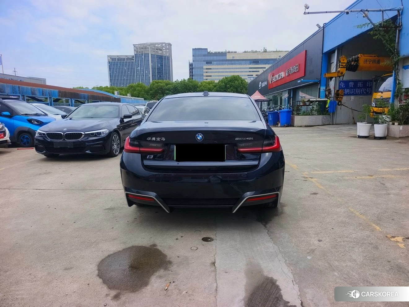 BMW i3 2023 Черный из Китая, фото 2