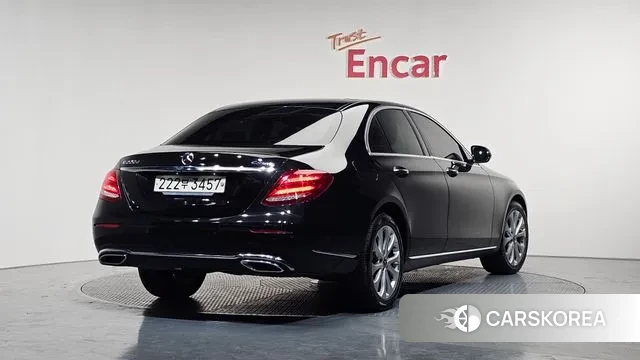 Mercedes-Benz E-Class W213 id 3647297 из Кореи 12