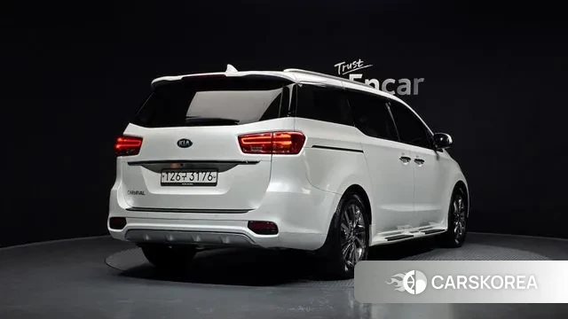 Kia The New Carnival id 3489381 из Кореи 12