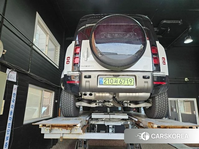 Land Rover Defender (L663) id 4617529 из Кореи 2