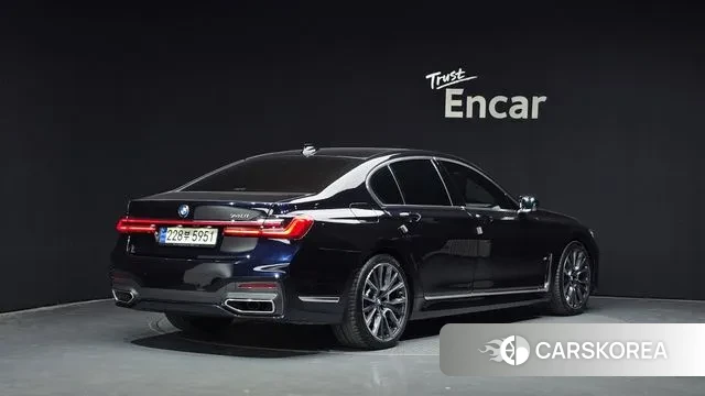 BMW 7 Series (G11) id 3561918 из Кореи 12