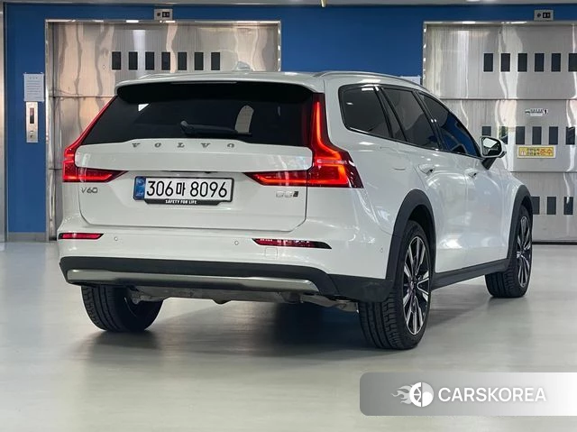 Volvo V60 Cross-Country 2nd Generation id 4862711 из Кореи 12