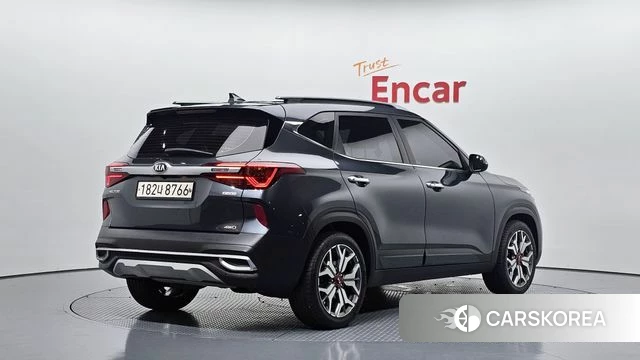 Kia Seltos id 4403015 из Кореи 12