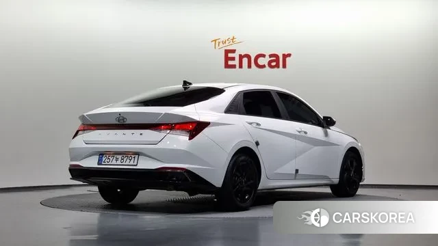 Hyundai Avante Hybrid (CN7) id 3366045 из Кореи 12