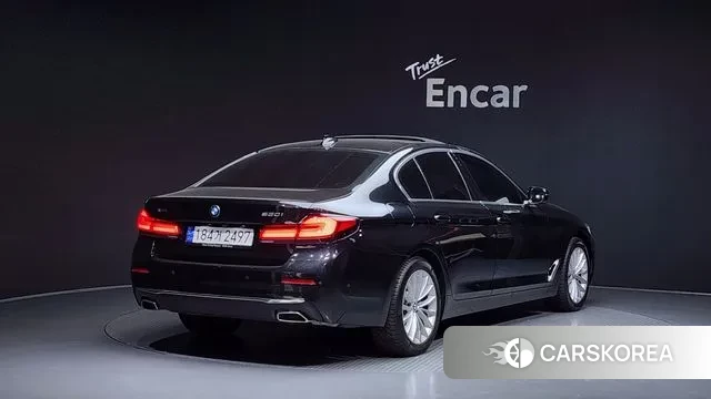 BMW 5 Series (G30) id 3462468 из Кореи 12