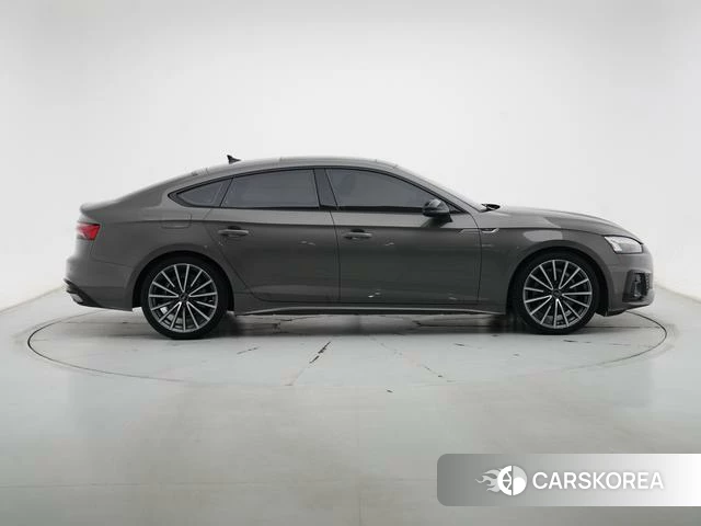Audi A5 id 4257821 из Китая 12