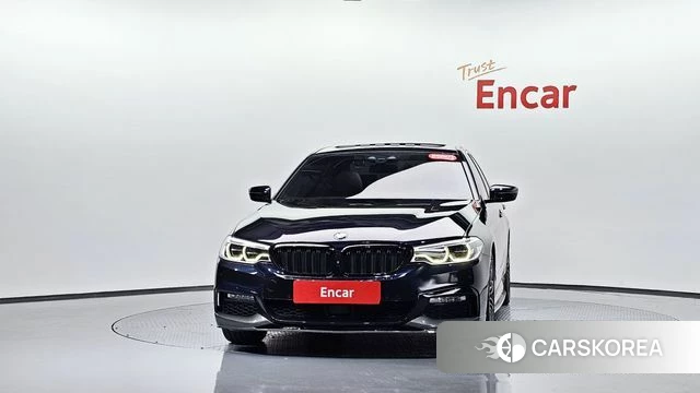 BMW 5 Series (G30) id 4689368 из Кореи 12