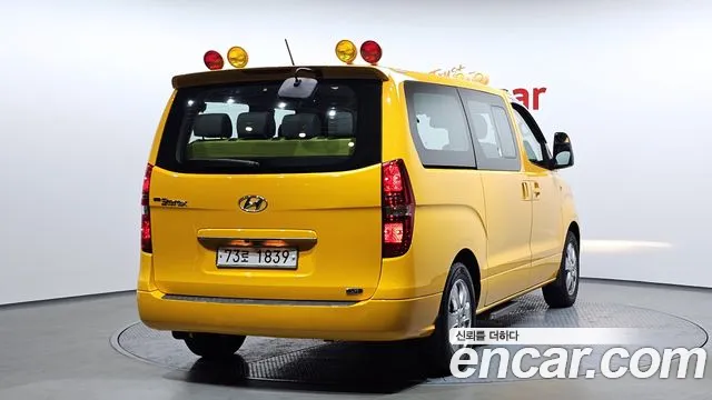 Hyundai The New Grand Starex id 2613658 из Кореи 12