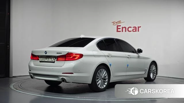 BMW 5 Series (G30) id 4900339 из Кореи 12