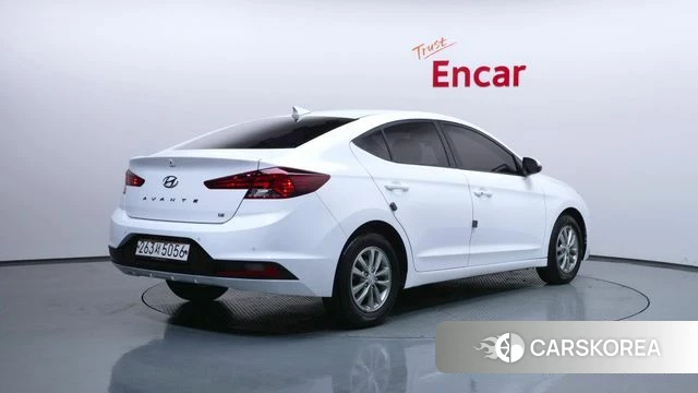 Hyundai The New Avante AD id 3828589 из Кореи 12