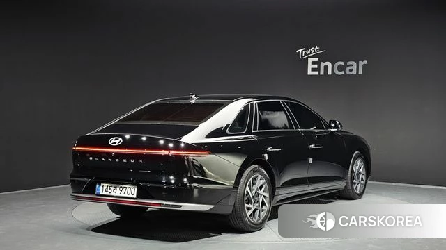 Hyundai Grandeur Hybrid (GN7) id 3810926 из Кореи 12
