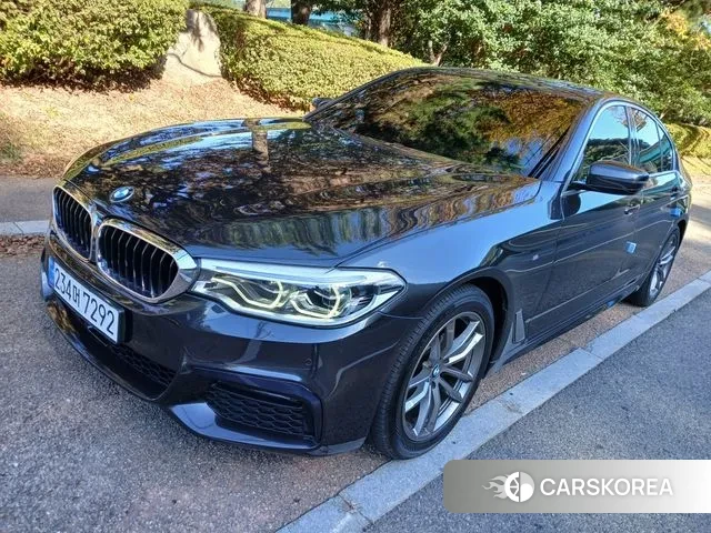 BMW 5 Series (G30) id 3687221 из Кореи 8