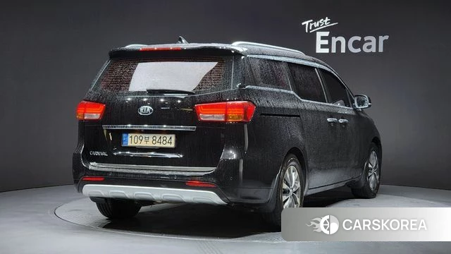 Kia All New Carnival id 4351342 из Кореи 12