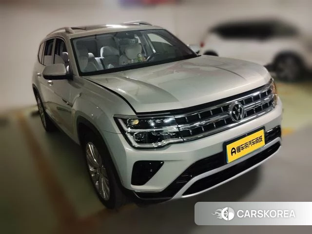 Volkswagen Tourang 2021 Серебристо-серый из Китая, фото 2