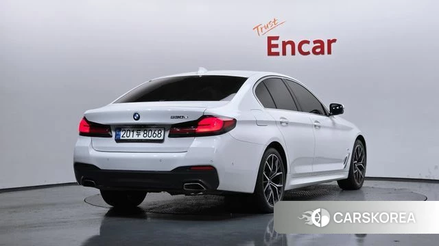 BMW 5 Series (G30) id 4355869 из Кореи 12