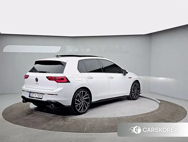 Volkswagen Golf 8th Generation id 3543561 из Кореи 12