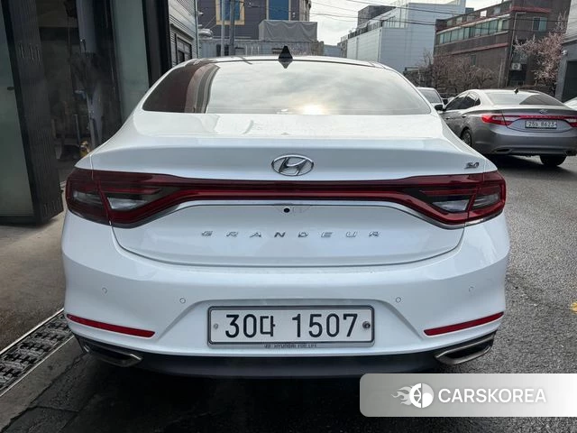 Hyundai Grandeur IG 2018 Белый из Кореи, фото 5