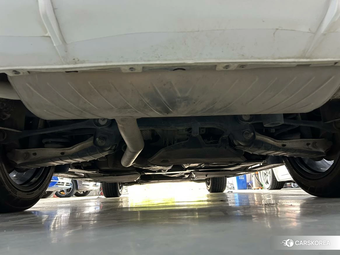 Audi Q5L id 4498709 из Китая 12