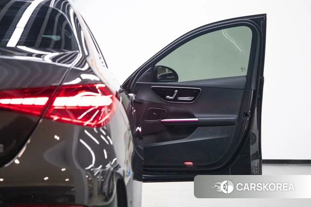 Mercedes-Benz Class C id 4393966 из Китая 12